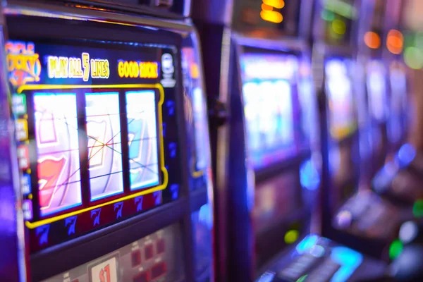 Live Baccarat dealer studio with multiple camera angles on idks indokasino